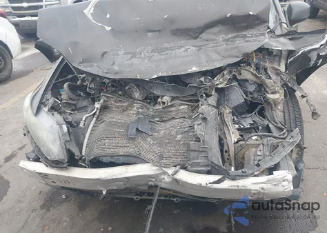 2013 Honda Civic Hf z USA, uszkodzony, nr VIN 2HGFB2F60DH559126